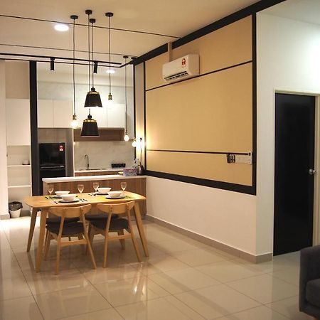Twin Galaxy Suites By Iconic Bliss Johor Bahru Bagian luar foto