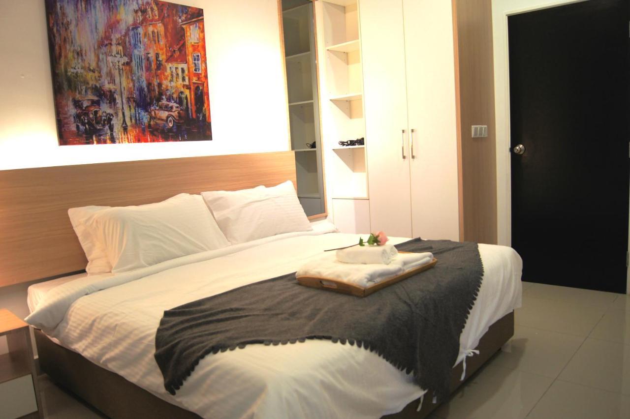 Twin Galaxy Suites By Iconic Bliss Johor Bahru Bagian luar foto