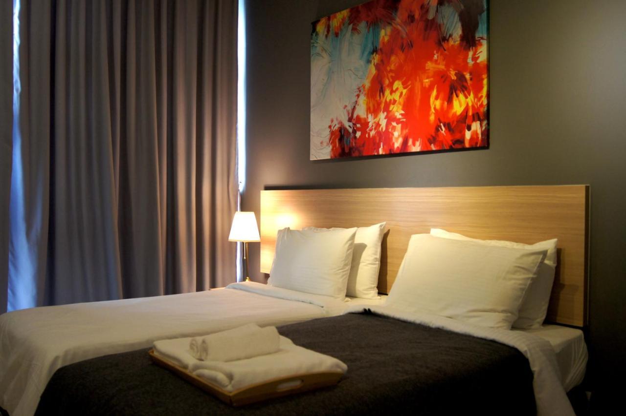 Twin Galaxy Suites By Iconic Bliss Johor Bahru Bagian luar foto