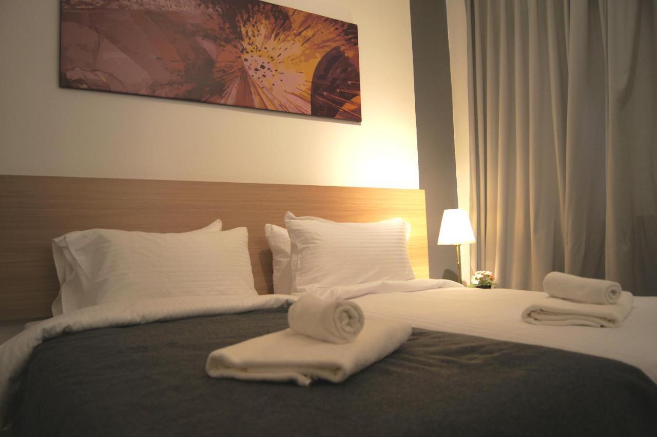 Twin Galaxy Suites By Iconic Bliss Johor Bahru Bagian luar foto