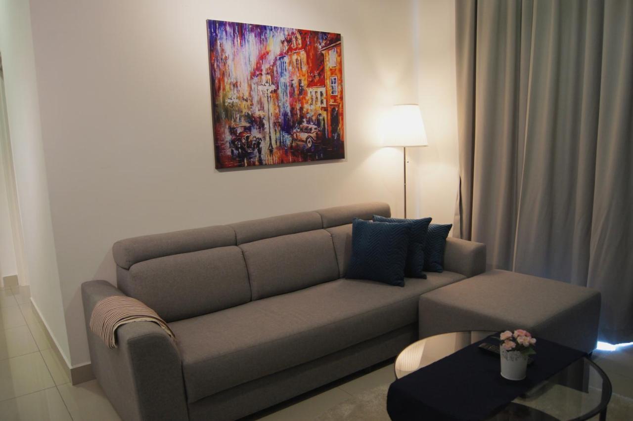 Twin Galaxy Suites By Iconic Bliss Johor Bahru Bagian luar foto