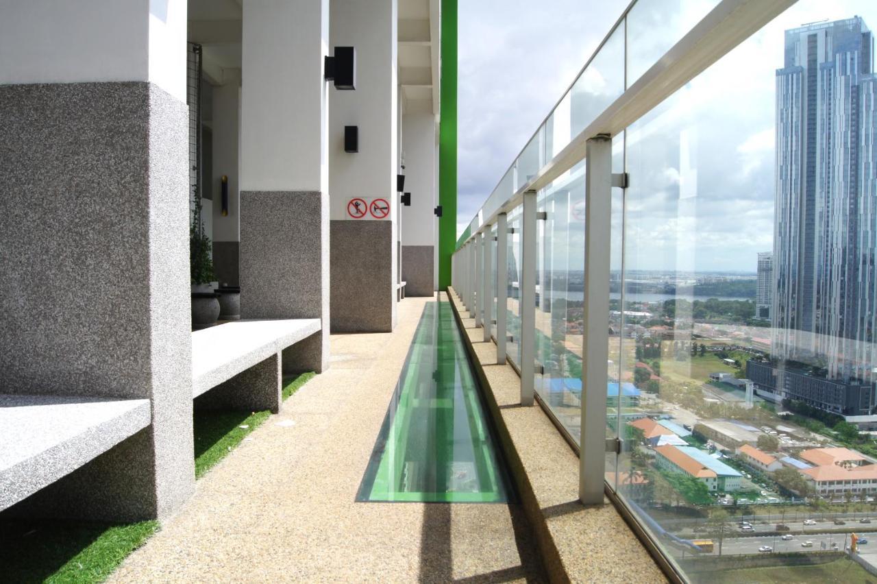 Twin Galaxy Suites By Iconic Bliss Johor Bahru Bagian luar foto