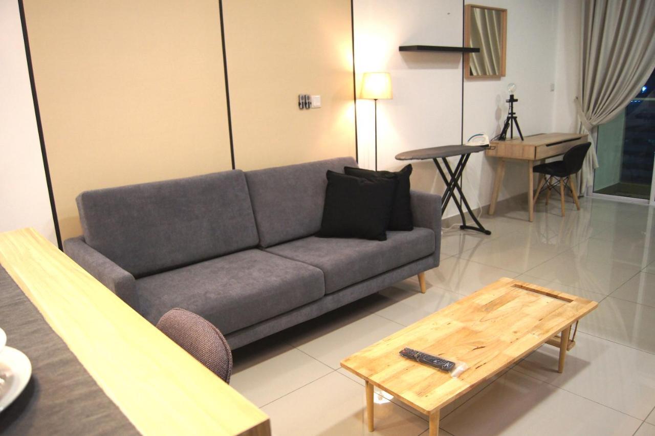 Twin Galaxy Suites By Iconic Bliss Johor Bahru Bagian luar foto